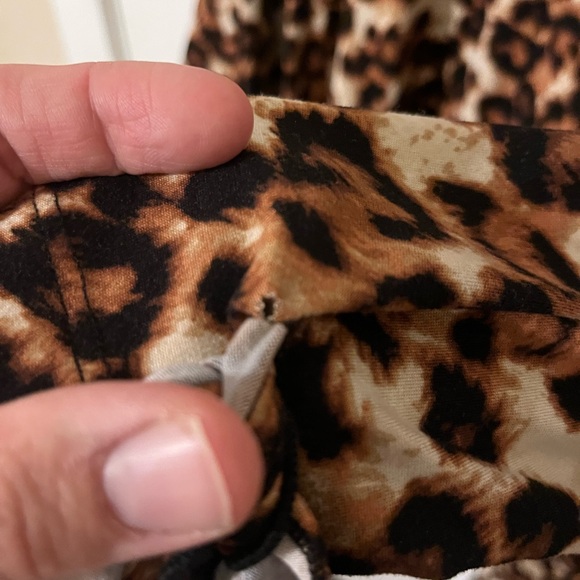 3 Zadie B’s Tops - Picture 6 of 9